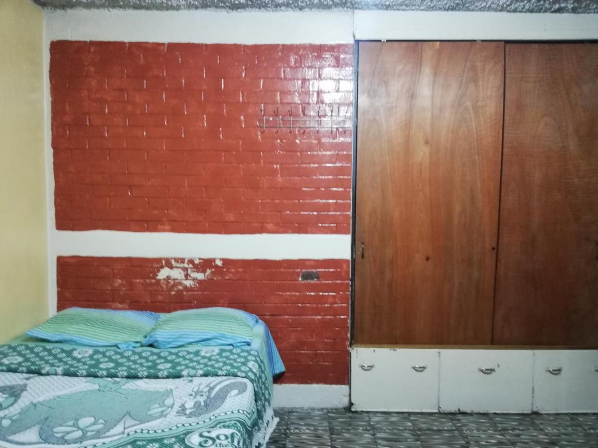 Hotel El Meson Guatemala Exterior foto